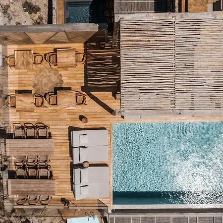 Alissachni Mykonos Hotel